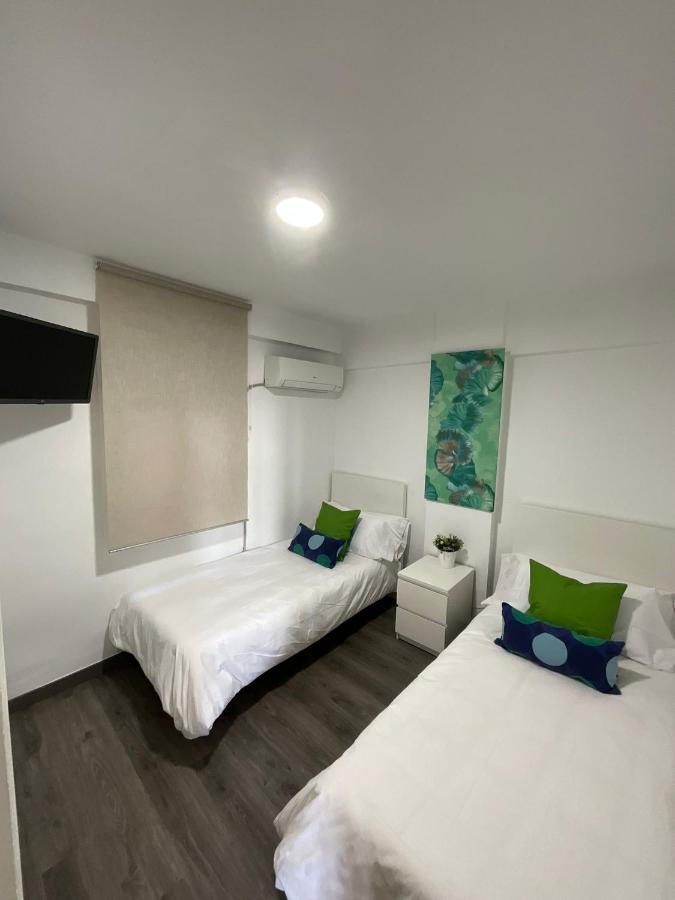 Ayala Apartamento Malaga Exterior photo